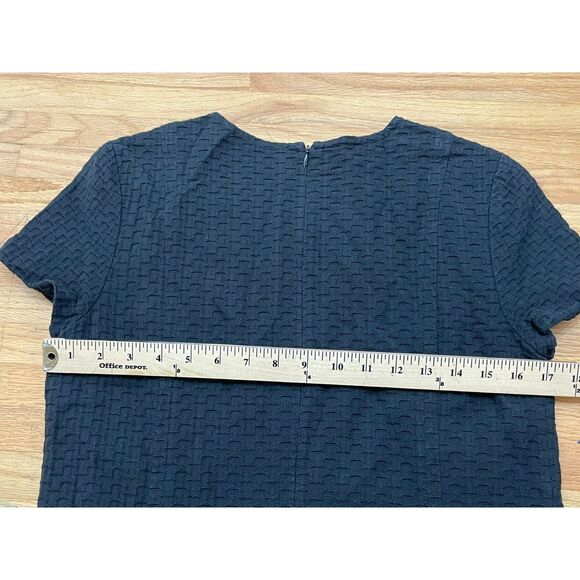 Ann Taylor Women's 10 Black Dress Career Sheath Textured Button Detail Cocktail - Picture 6 of 8